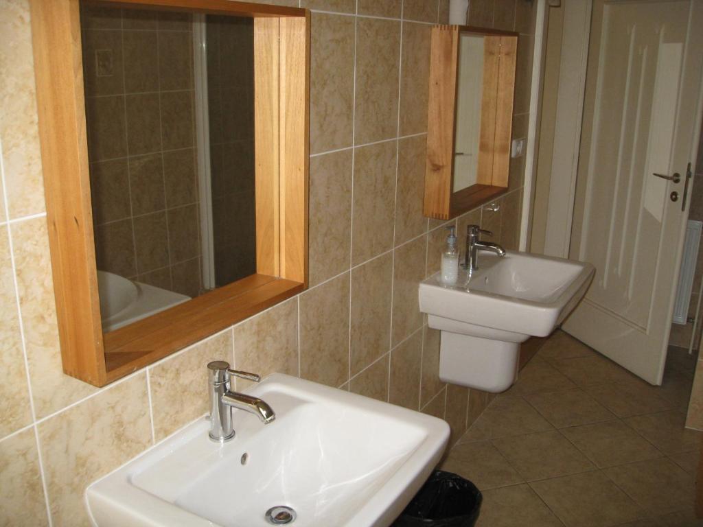 Double Room,27381146:JPEG